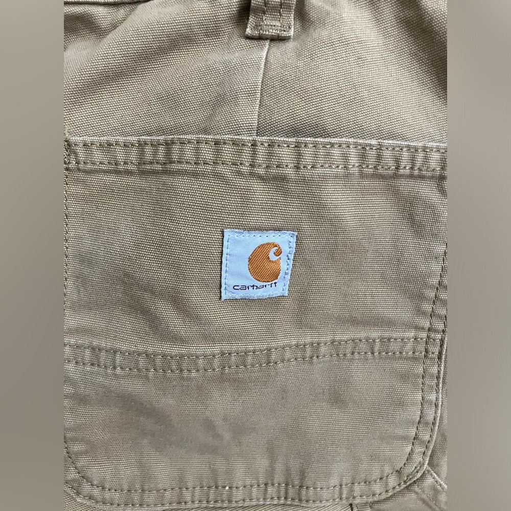 Carhartt women’s size 8 regular